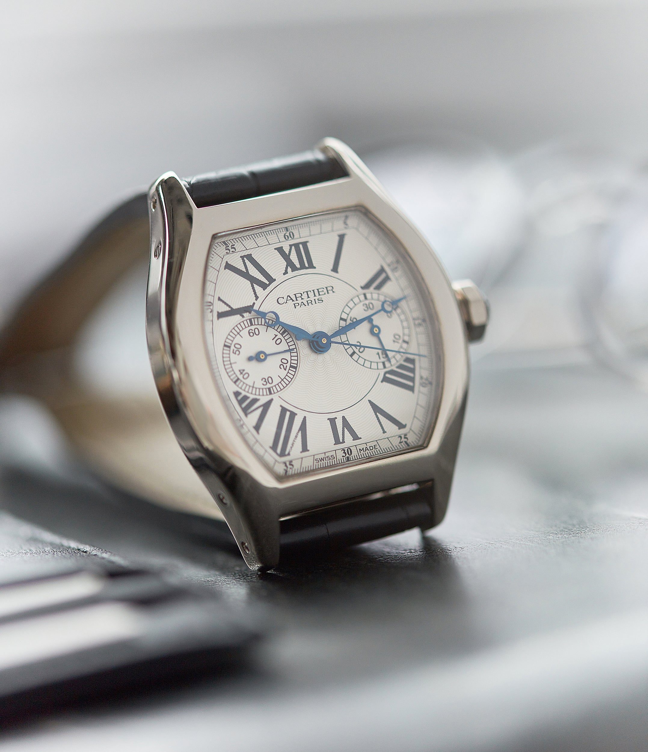 cartier_2714_tortue_monopoussoir_white_gold_watch_at_a_collected_man_london2-4881798