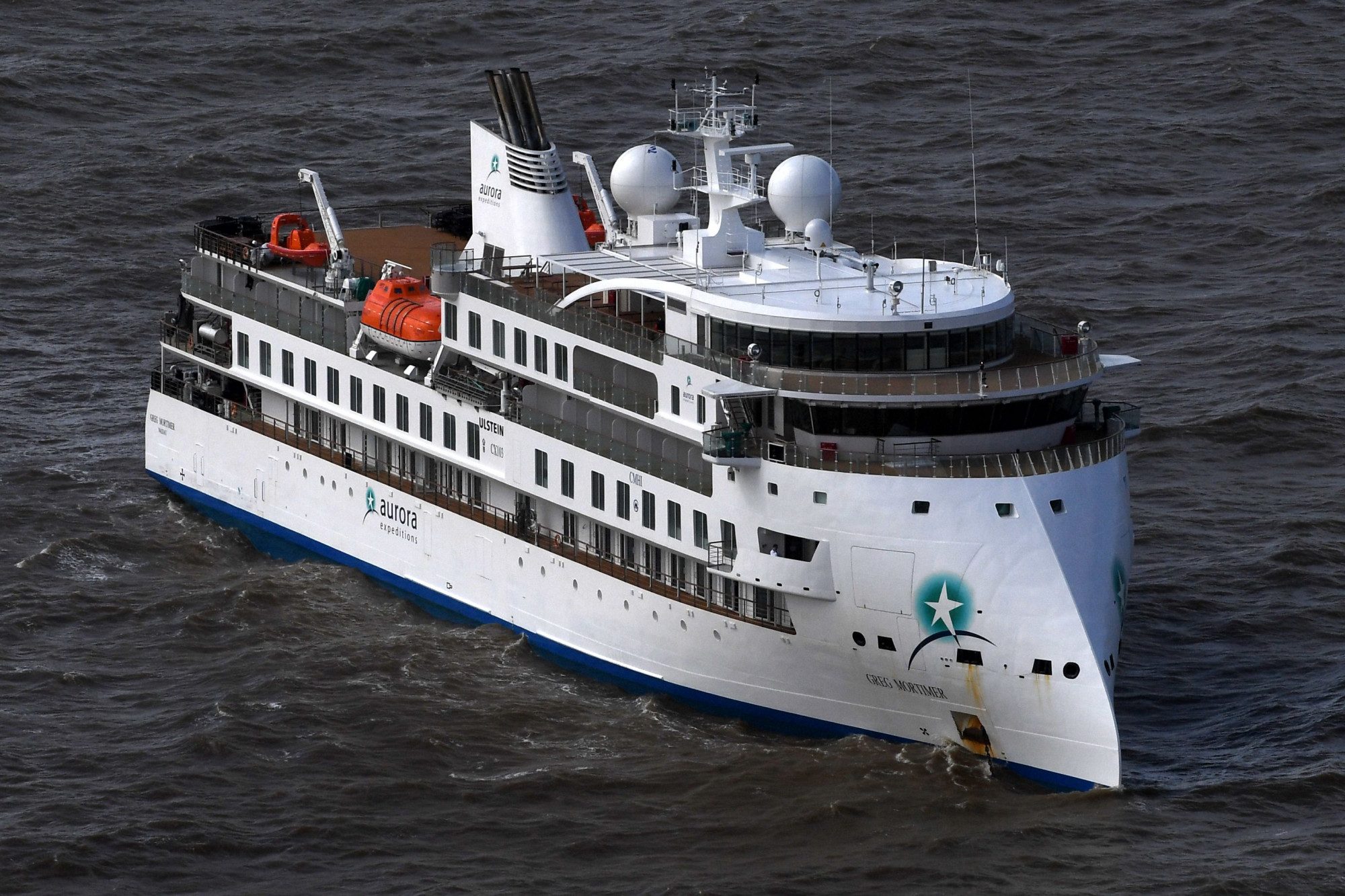 cruise-ship-greg-mortimer-8471673