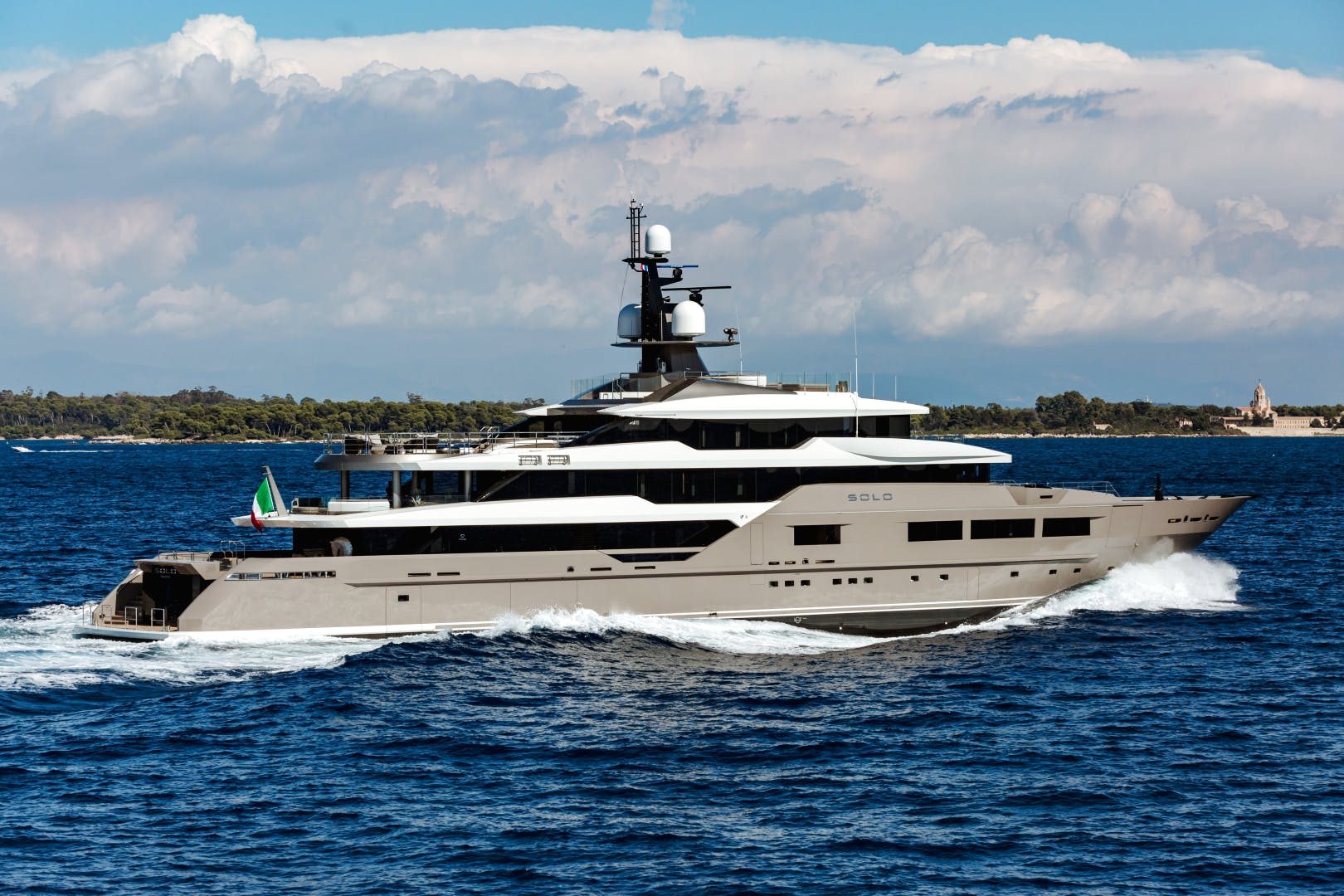 superyacht-solo-2217356